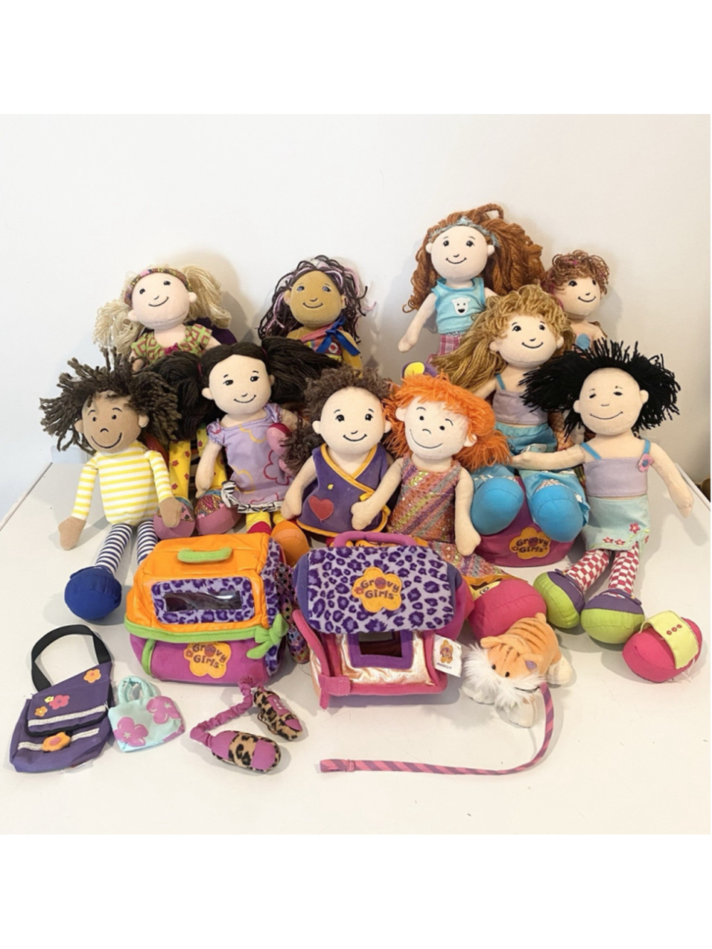Manhattan Toy Groovy Girls Huge Lot 10 Dolls Furniture Scooter Dog Vintage Y2K